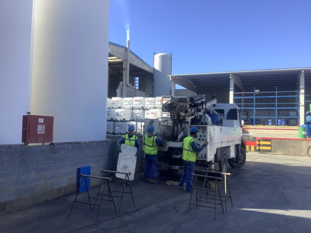 Caracterització i remediació de sols i aigües afectats per organoclorats amb cadenes de degradació